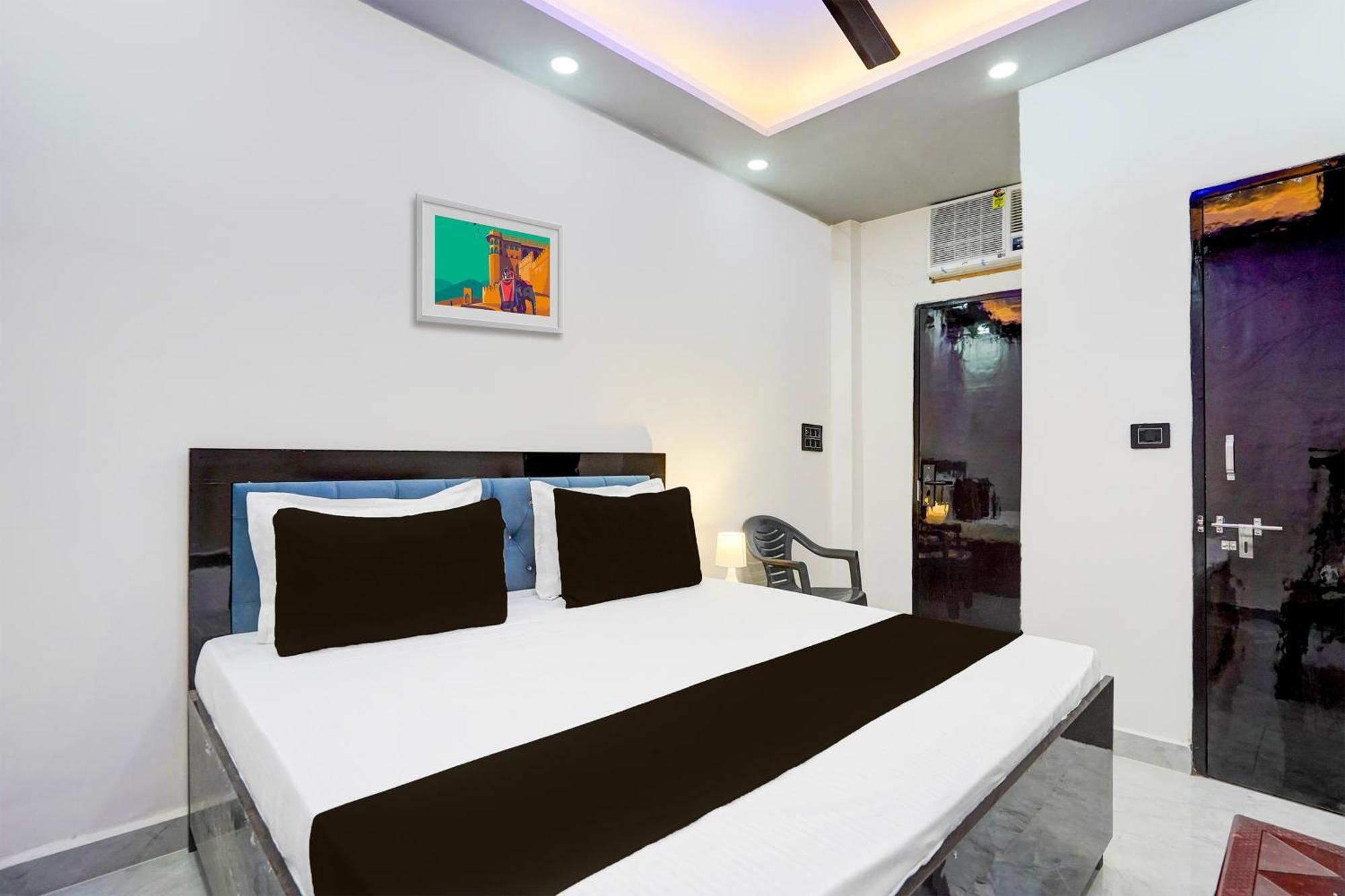 Hotel O Karan Residency Нью-Дели Экстерьер фото